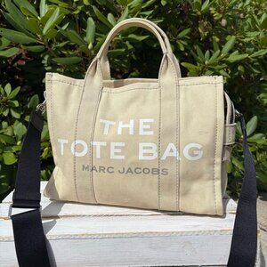 Marc Jacobs The Medium Tote Bag in Beige Canvas